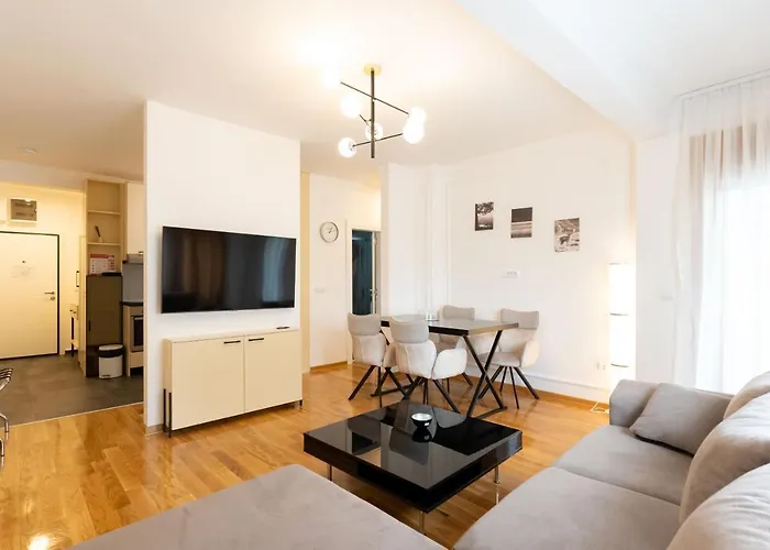 President Apartman 8